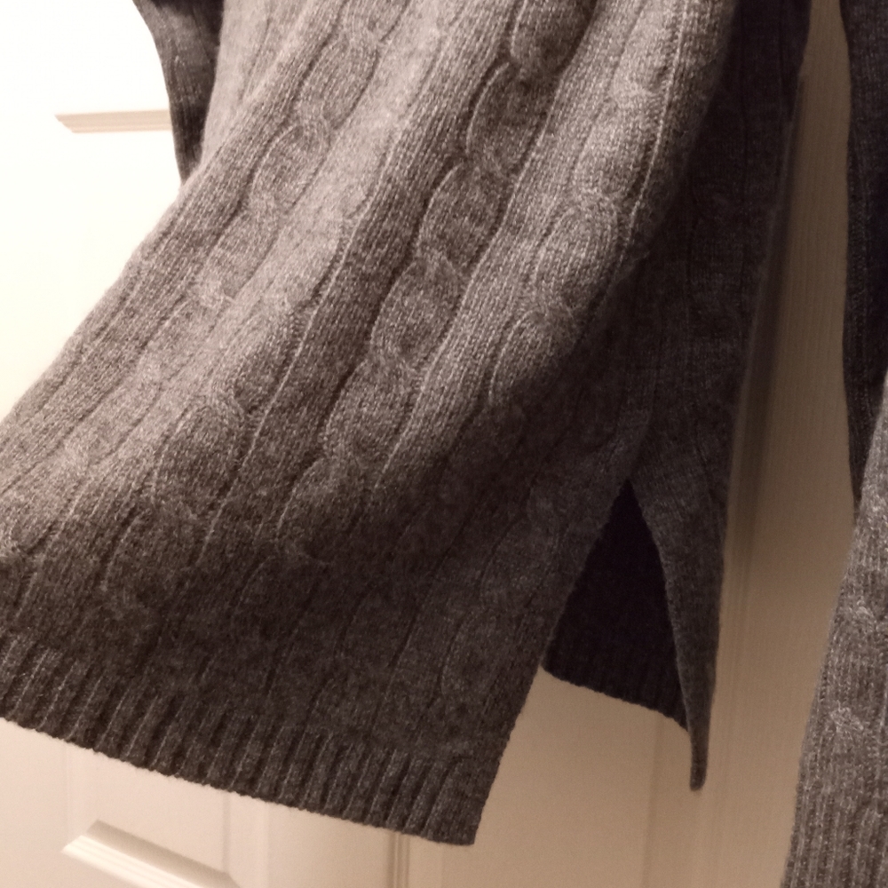 Women's Sweater